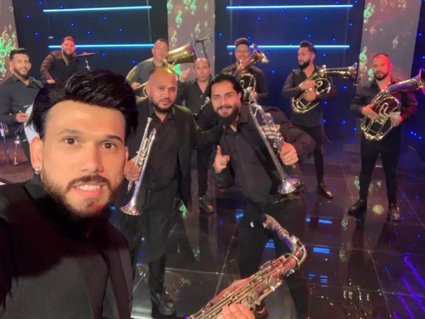 Млади Агушеви Галерија 4