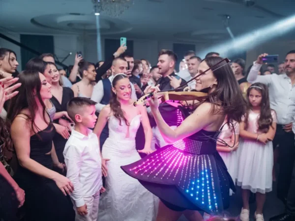 Ike de Koka Gallery 0