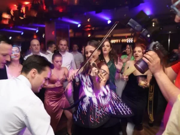 Ike de Koka Gallery 12