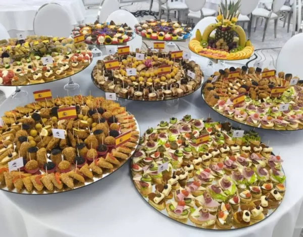 Кетеринг категорија на услуга Наполеон – Кетеринг