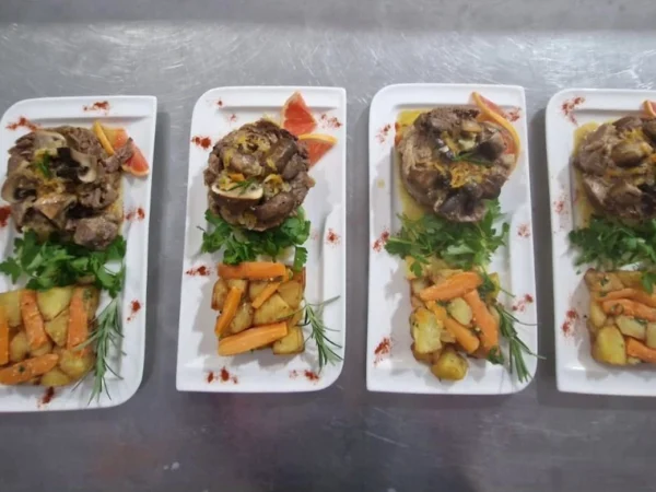 Наполеон – Кетеринг Галерија 8