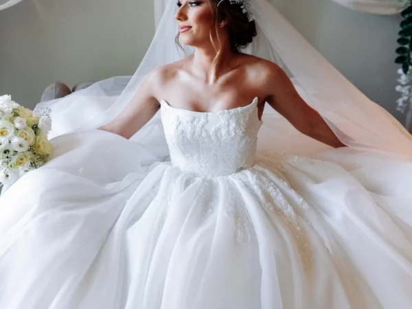 Ivory Bridal Галерија 8
