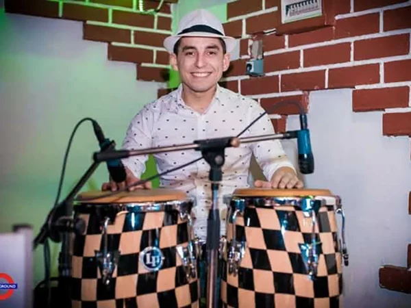 Joe Bonga Галерија 0