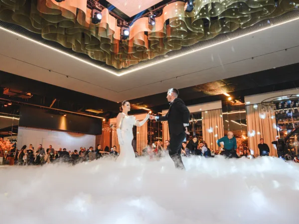 First Dance Clouds Галерија 0