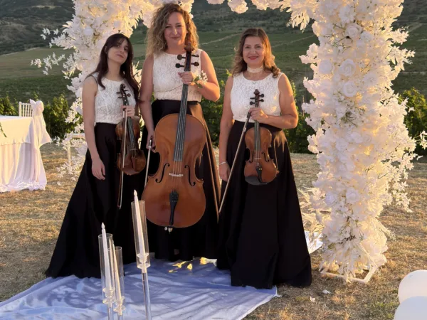 Музика за Вашето „ДА“ Галерија 8