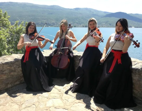 Музика категорија на услуга Музика за Вашето „ДА“